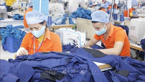 Apparel sector races to boost exports